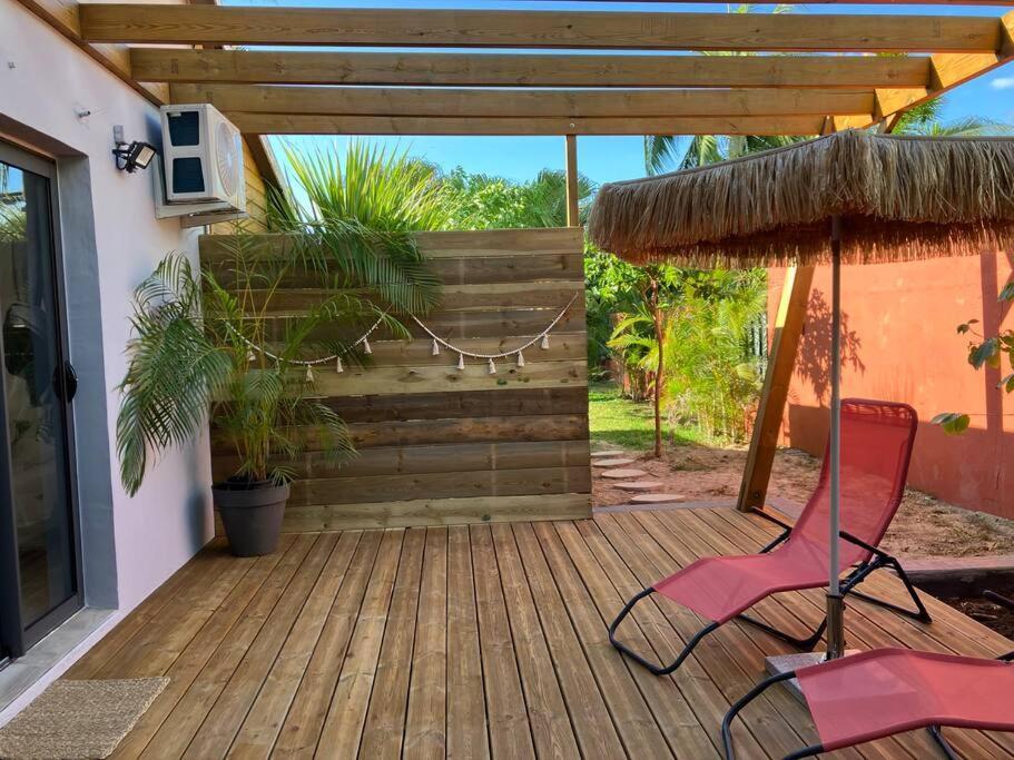 Kazacoco Bungalow A 5 Min A Pieds Du Lagon La Saline Le Bains Ngoại thất bức ảnh