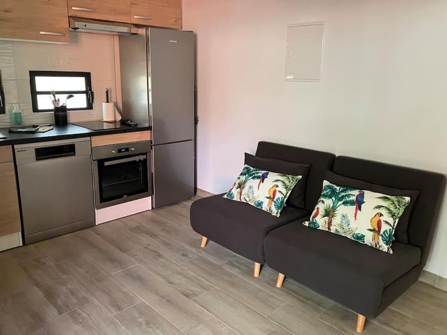 Kazacoco Bungalow A 5 Min A Pieds Du Lagon La Saline Le Bains Ngoại thất bức ảnh