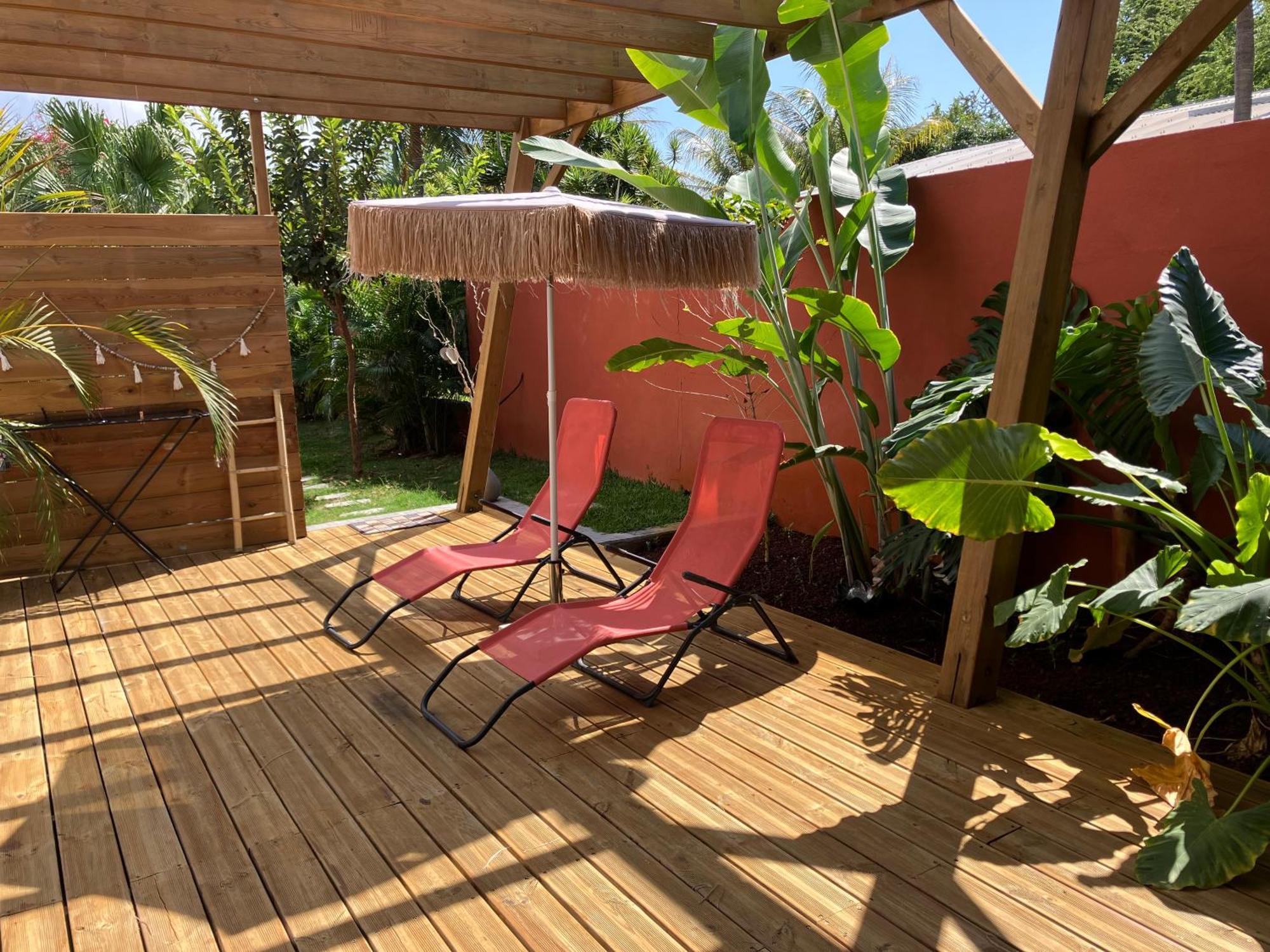 Kazacoco Bungalow A 5 Min A Pieds Du Lagon La Saline Le Bains Ngoại thất bức ảnh